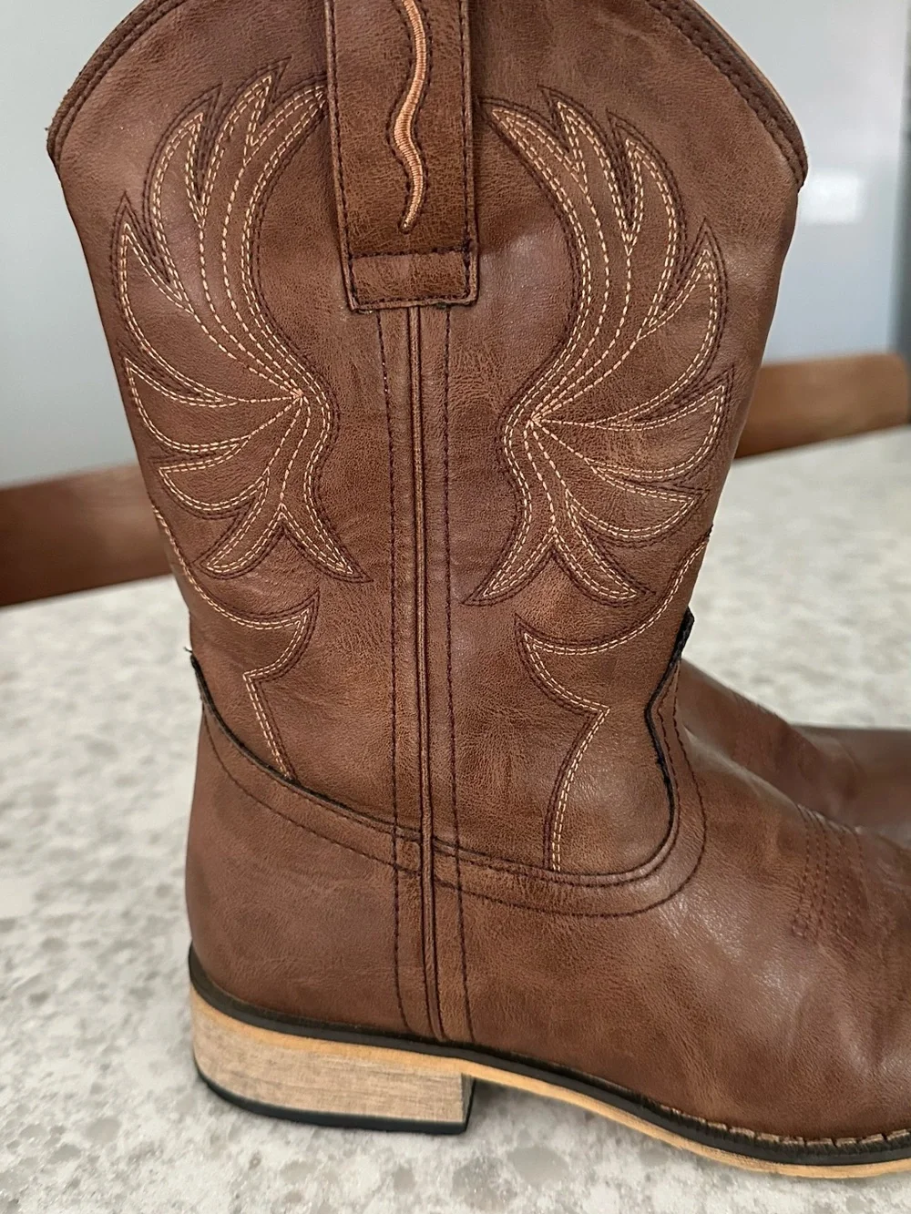 Kids Brown Western Pull-On Cowboy Boots
